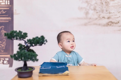 广饶宝宝抓周必备8件物品 广饶宝宝抓周必备8件物品