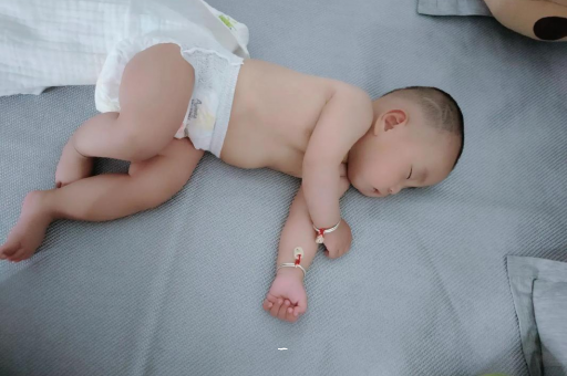 广饶宝宝肠胀气的症状